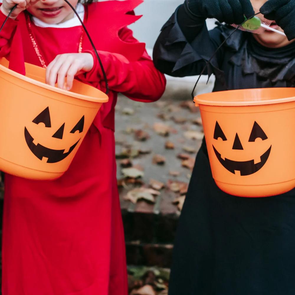 🎃Positive Impacts of Celebrating the Trick or Treat Season🍬