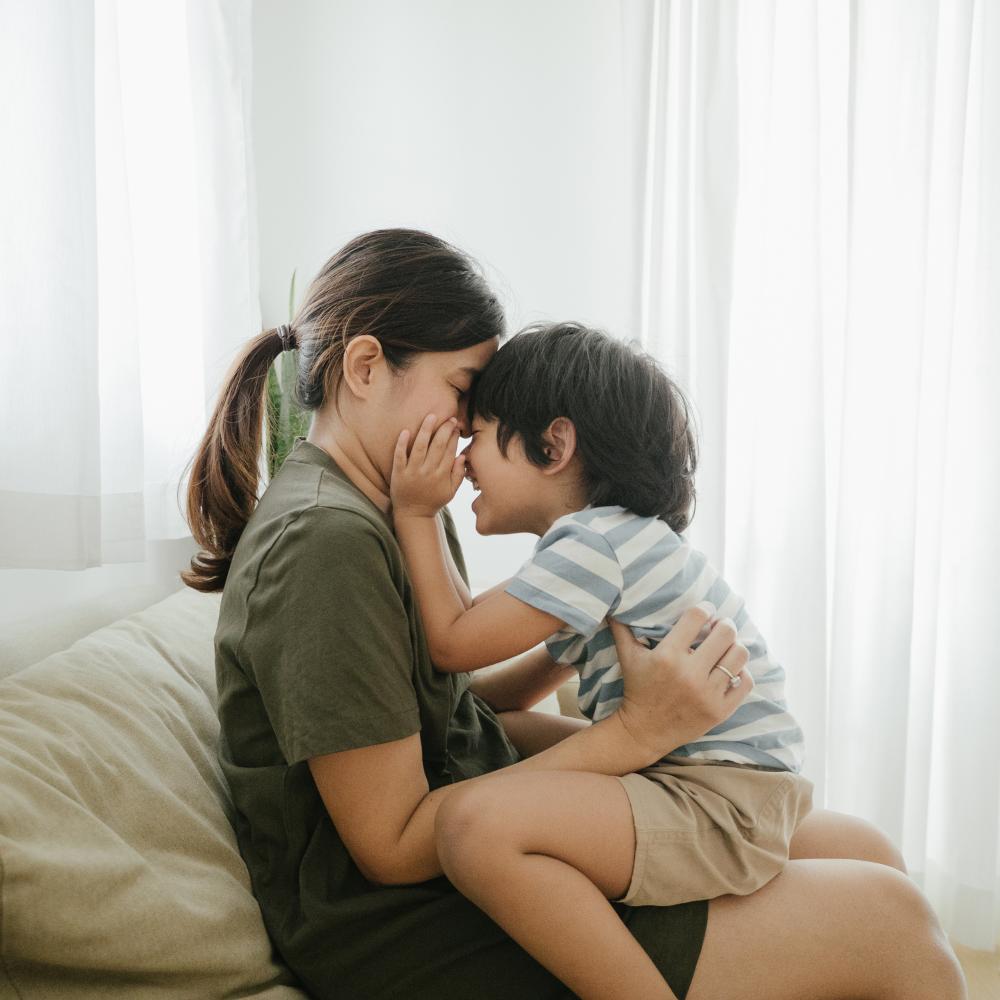 🖤 Dark Humor in Parenting World💣