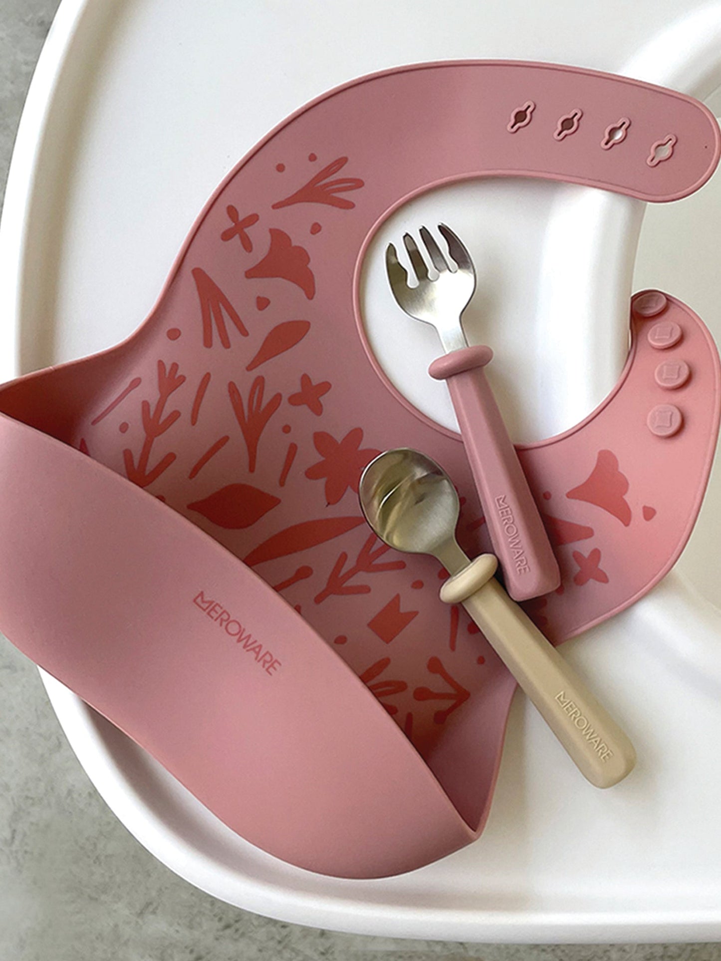 Gina Silicone Bib - Dusty Rose + Flower