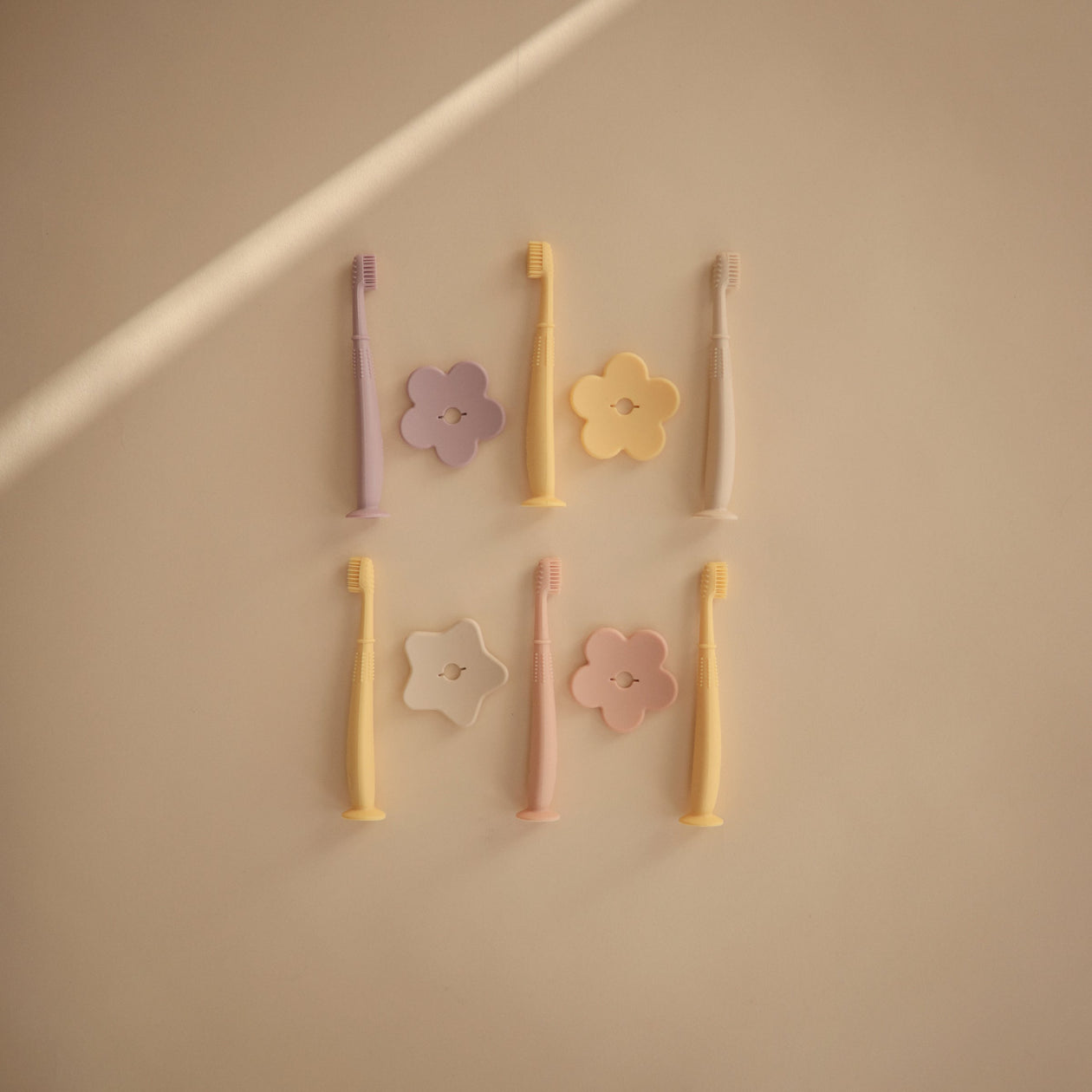 Mushie Mushie - Flower Training Toothbrush (Pale Daffodil) Toothbrush