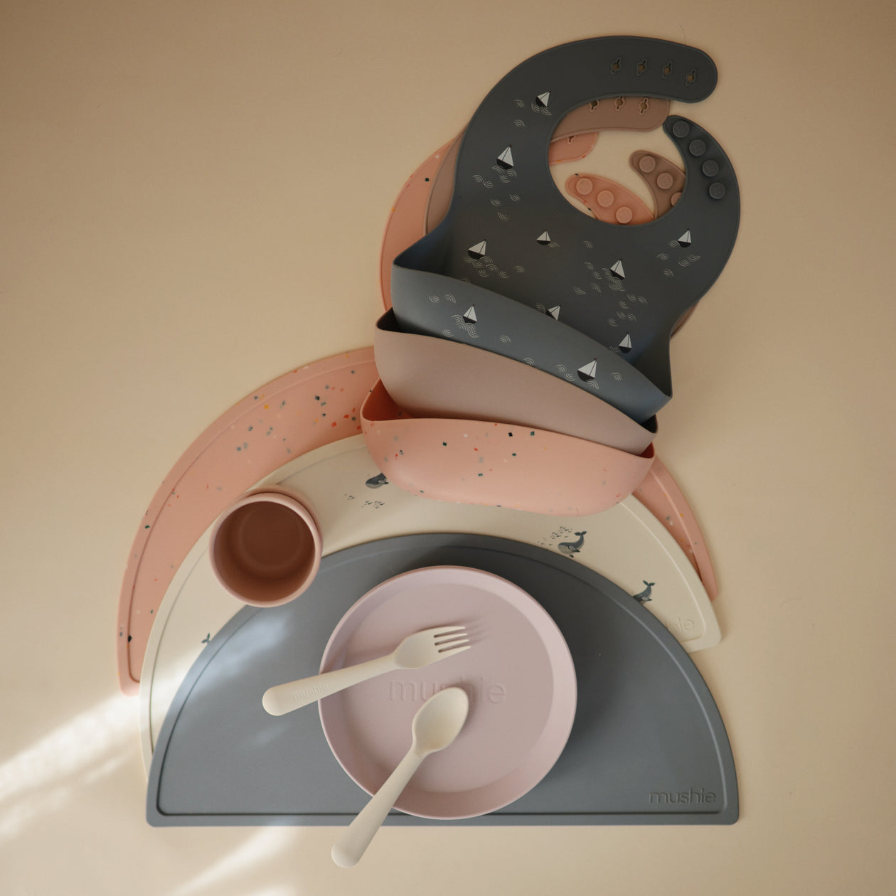 Mushie Mushie - Kids Silicone Bib Boats Bibs