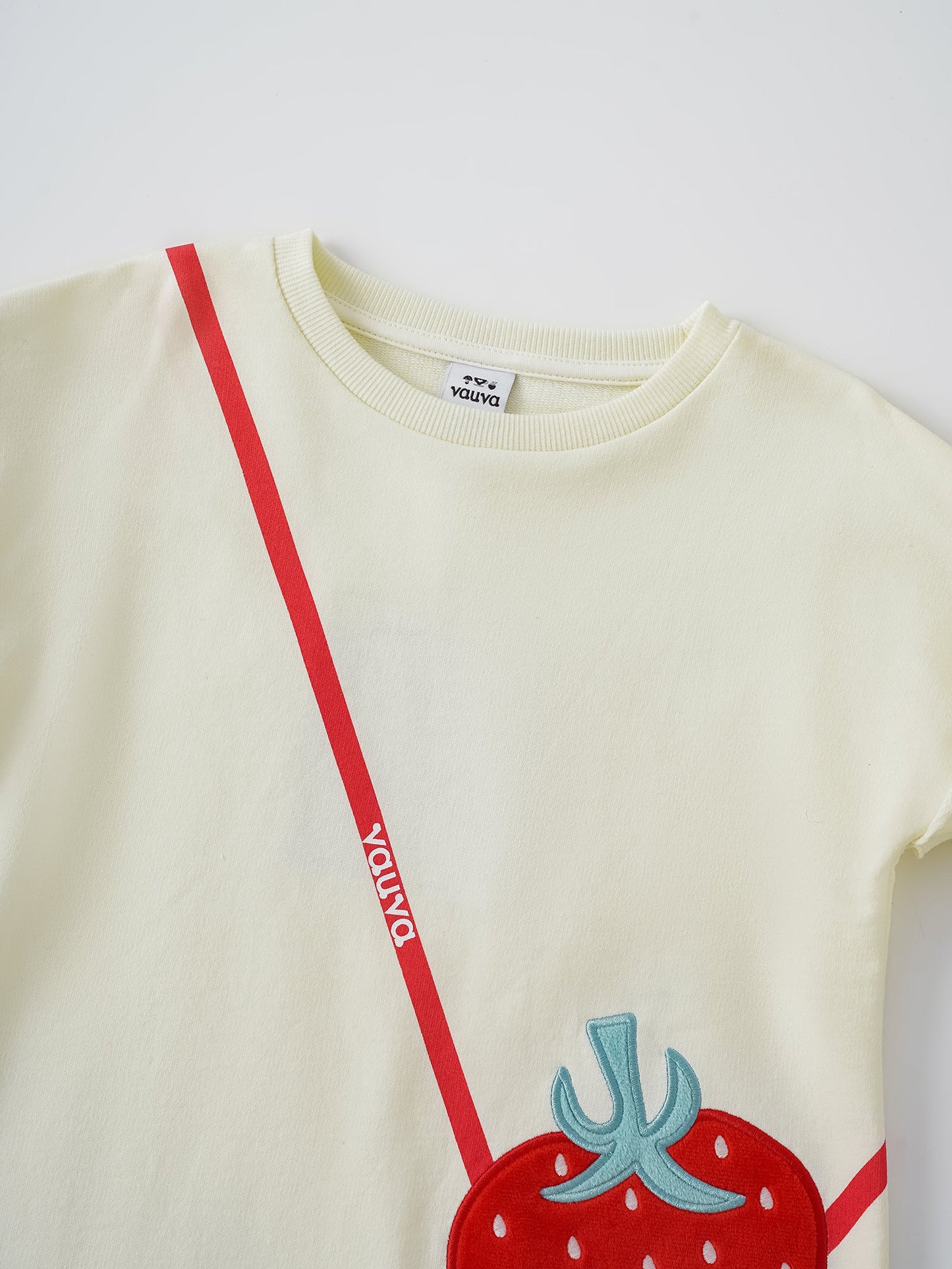 Kid Long Sleeve Strawberry Applique Sweatdress