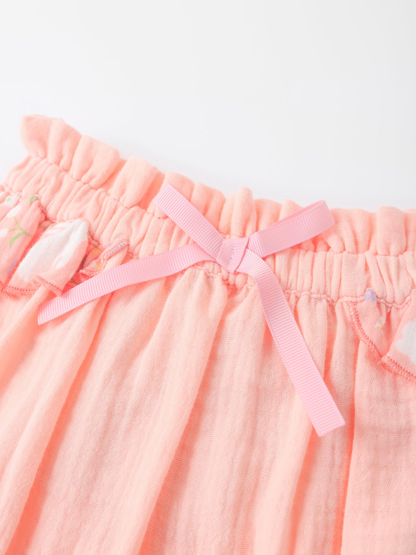 Baby All-Over Bunny Print Two-Tone Frilly Shorts