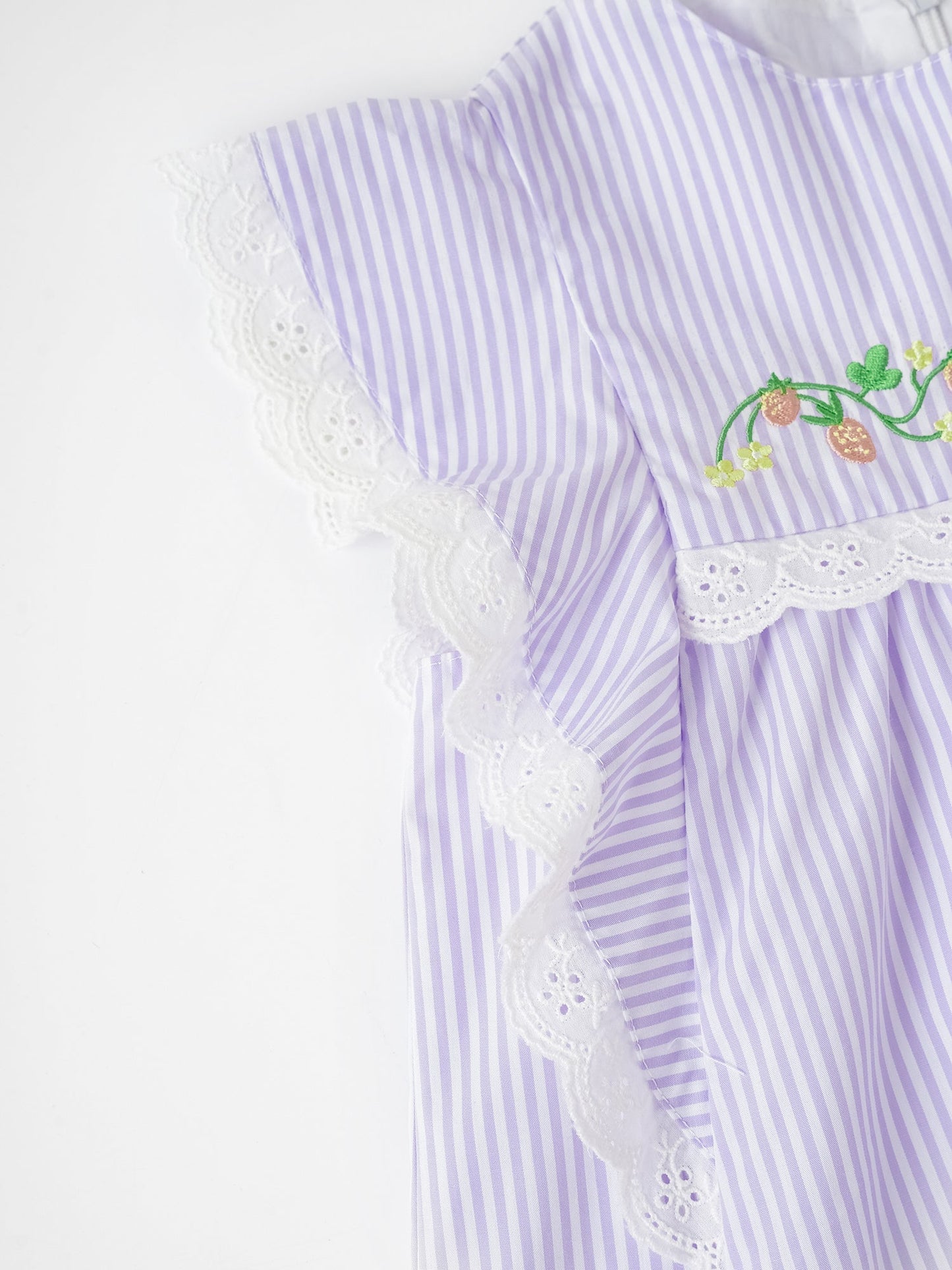 Kid Lace-Trimmed Ruffle Sleeve Dress