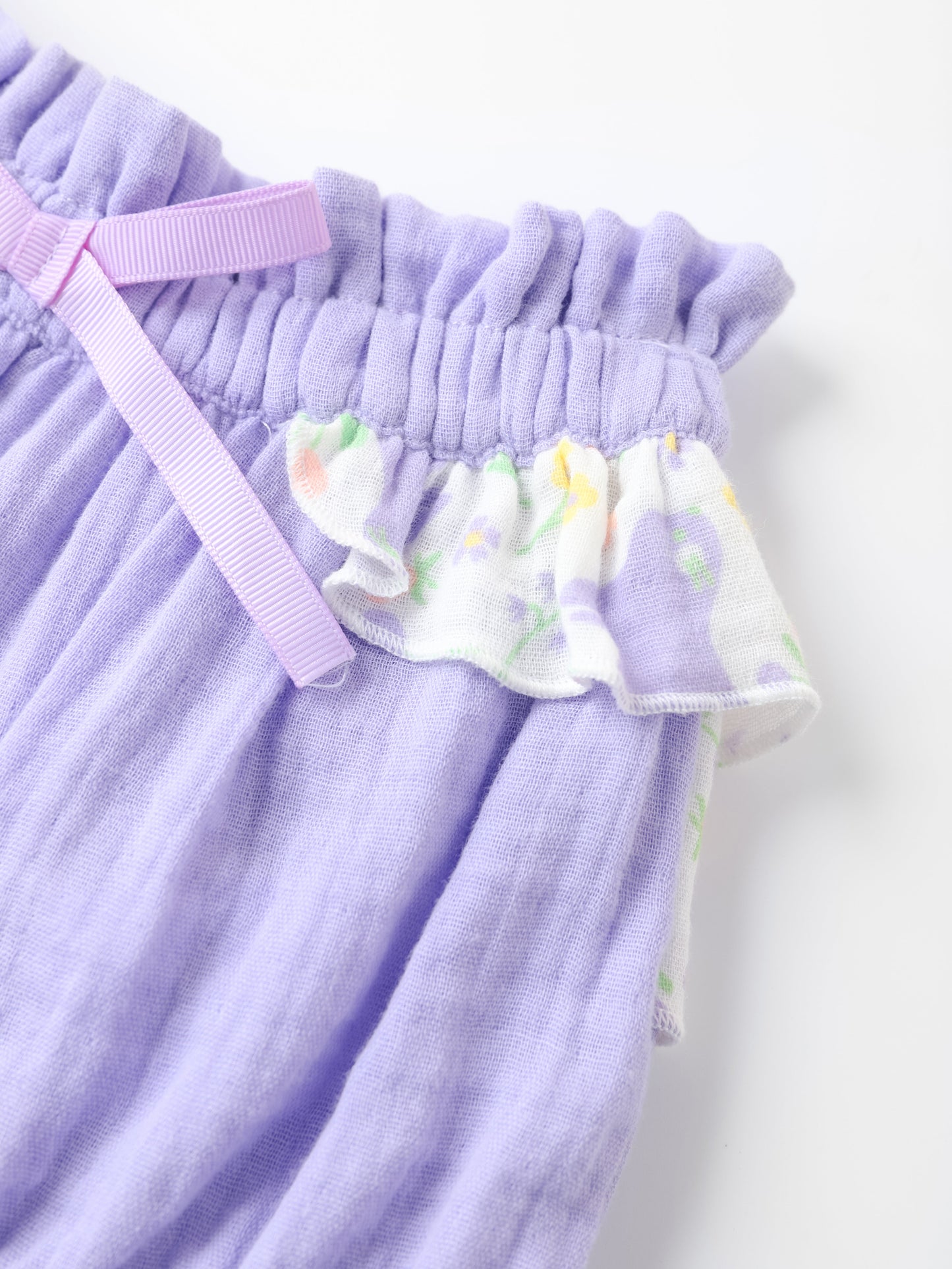 Baby All-Over Bunny Print Two-Tone Frilly Shorts