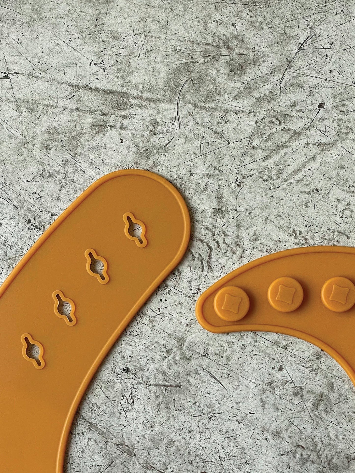 Gina Silicone Bib - Caramel + Crown