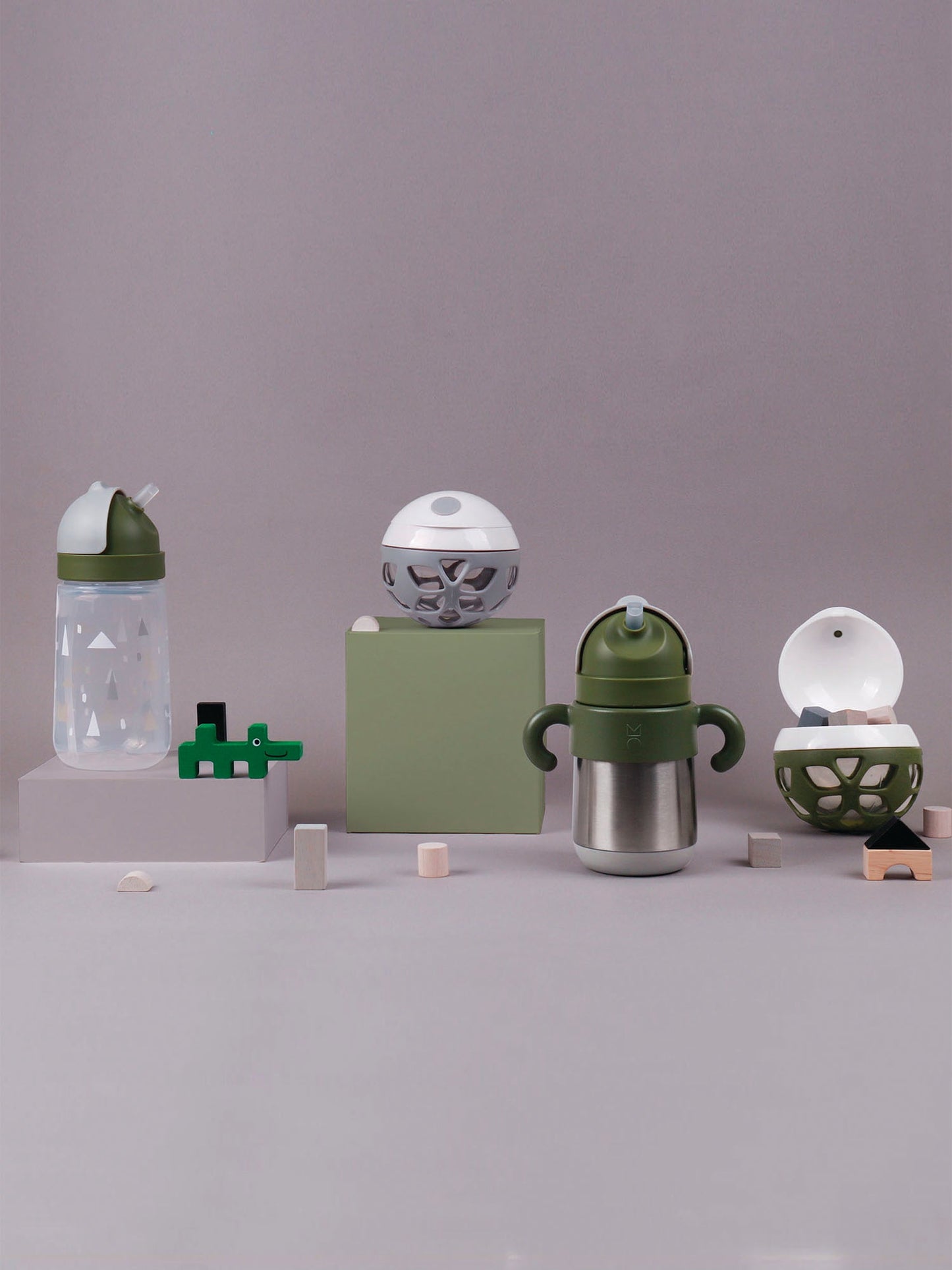 Matt Kid Straw Bottle- Elephant & Army + Forest